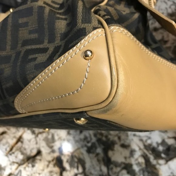 Fendi Zucca Top Handle - Picture 4 of 8